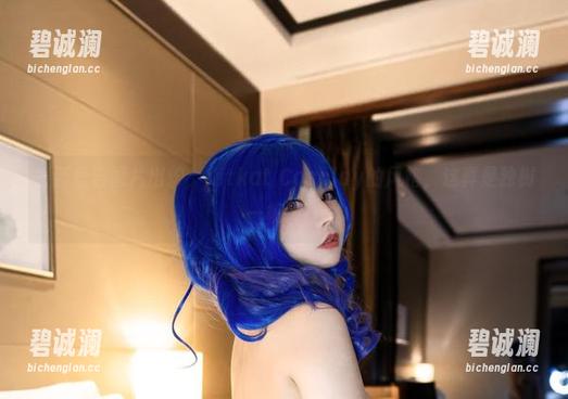 最新爱宕图片出炉，Kitkat Cosplay的风格，这真是独树一帜啊！